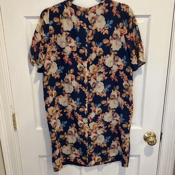 J.Crew Silk Antique Floral Short Sleeve Dress - Picture 5 of 7